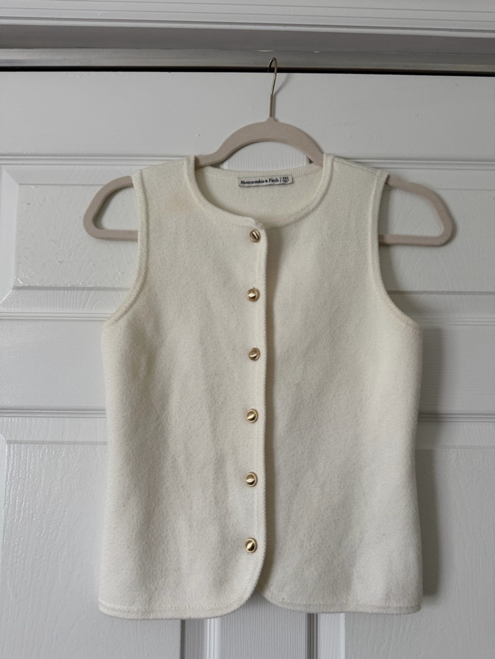 Abercrombie & Fitch Cream Buttoned Knit Vest